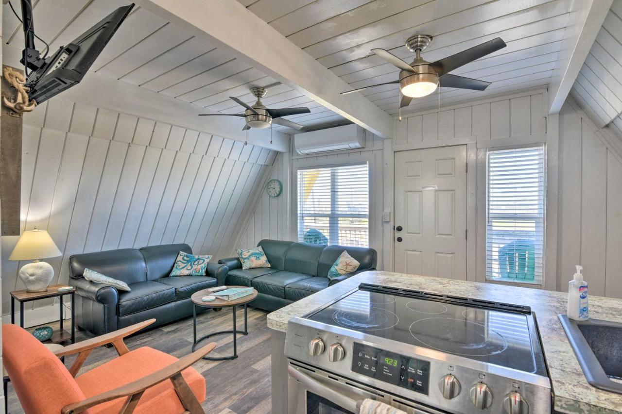 A-Frame Home With Deck - 2 Blocks To Surfside Beach! מראה חיצוני תמונה